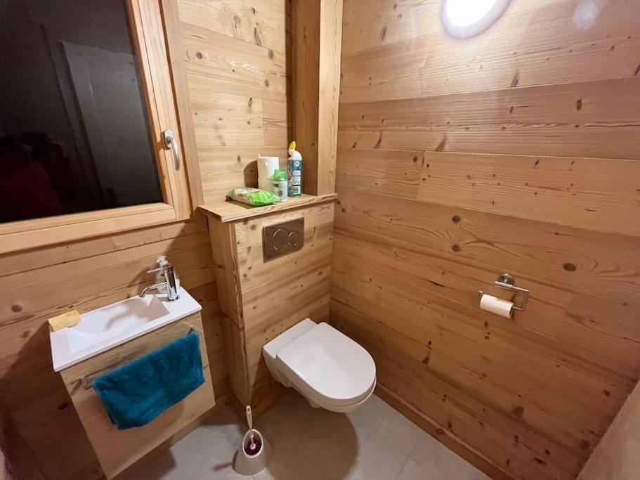 3 Chambres, 11 Personnes Pres Du Domaine Skiable, Parking Gratuit, Chez Pepe A Saint-gervais Holiday home Saint-Gervais-les-Bains
