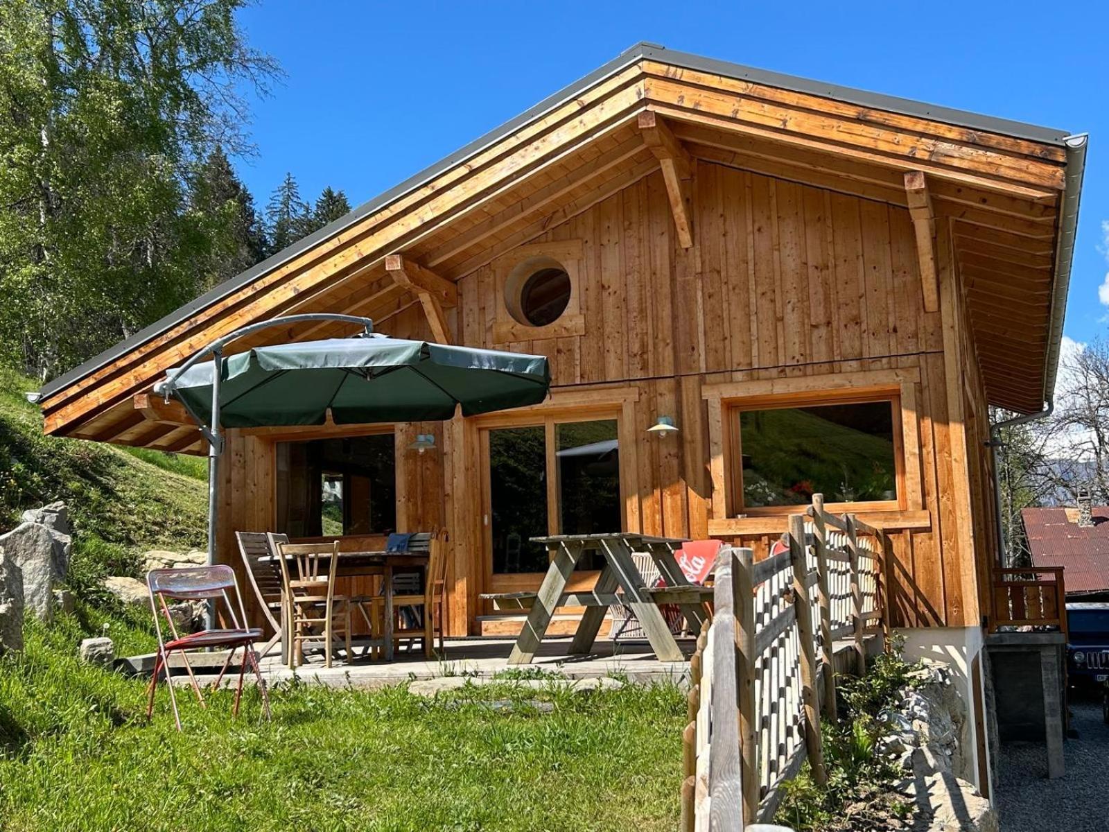 3 Chambres, 11 Personnes Pres Du Domaine Skiable, Parking Gratuit, Chez Pepe A Saint-gervais