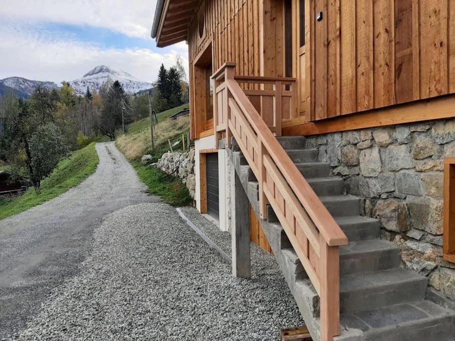 3 Chambres, 11 Personnes Pres Du Domaine Skiable, Parking Gratuit, Chez Pepe A Saint-gervais *